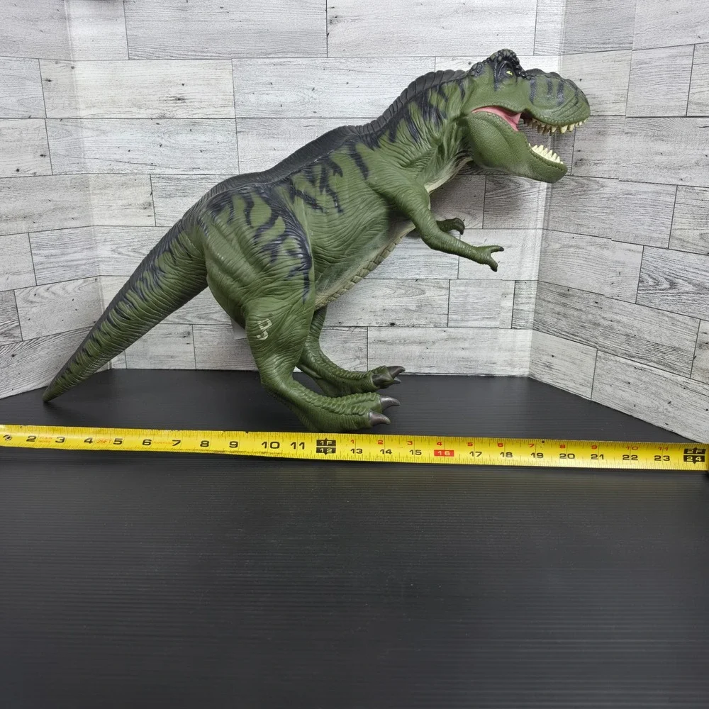 Vintage 1996 The Lost World Jurassic Park T-Rex Dinosaur Figure Kenner Green 24